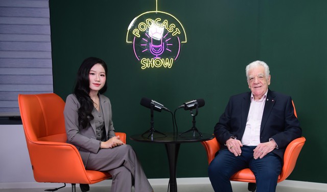 Glimpse into mindset of one of Vietnam’s most seasoned foreign advisors- Ảnh 1.