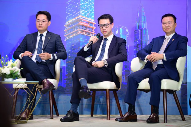 Vietnam seeks to turn stock market upgrade into lasting foreign capital inflows- Ảnh 5.