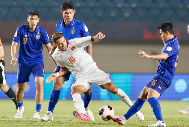 Are Vietnam’s naturalized players good enough? - Ảnh 1.