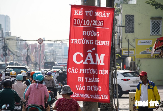Ho Chi Minh City reroutes downtown traffic as metro network expansion accelerates - Ảnh 1.