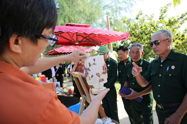 Southern Da Nang emerges as new tourism frontier with dozens of new tours - Ảnh 3.