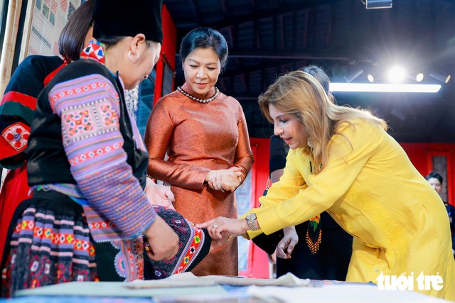Across an ocean, Vietnam and Panama found a connection in color and craft - Ảnh 3.