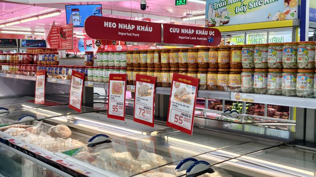 Why imported meat can be cheaper than domestic products despite traveling halfway around the world - Ảnh 3.