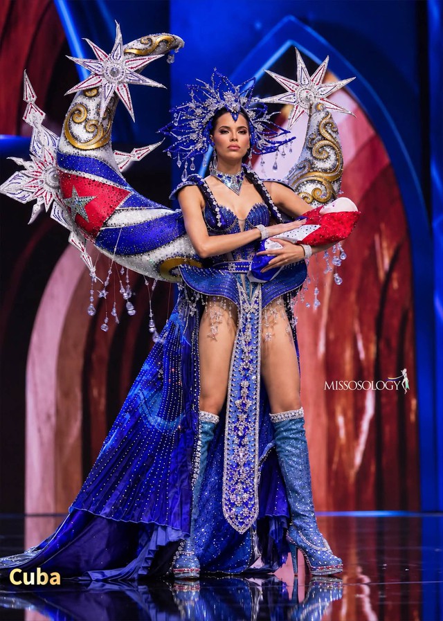 Philippine witch, Thai buffalo and Vietnam’s paper horses turn heads at Miss Grand 2026 International 2026 - Ảnh 12.