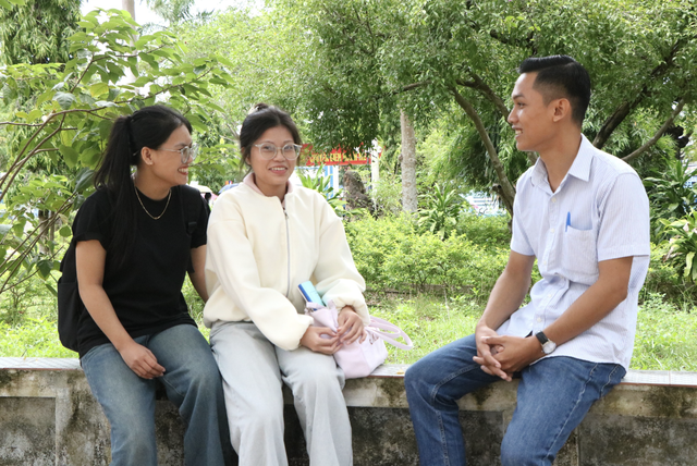 Lao student uses Vietnamese to build bridge of friendship - Ảnh 1.