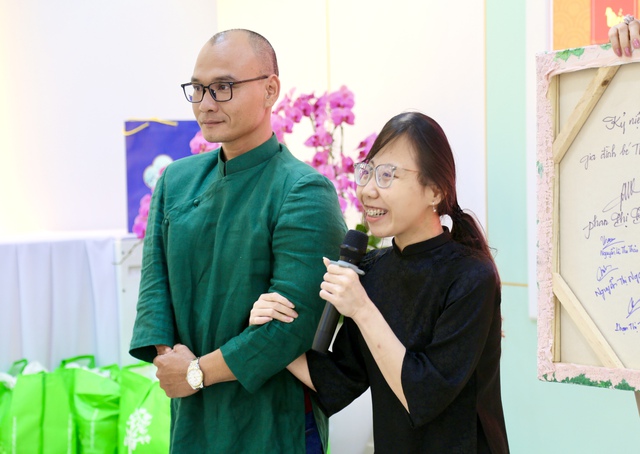 Tết cho em 2026 mang hơi ấm yêu thương đến làng Hòa Bình- Ảnh 5.