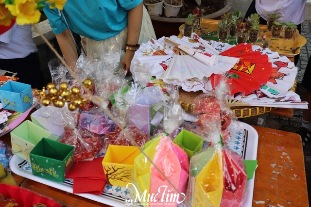 Không gian văn hóa, ẩm thực đặc sắc tại Hội xuân Bính Ngọ 2026 Trường THCS Hoàng Văn Thụ- Ảnh 5.