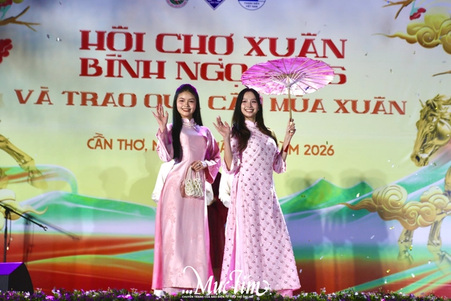 ‘Quẩy’ hết mình cùng Hội xuân Trường THPT Châu Văn Liêm (Cần Thơ)- Ảnh 8.