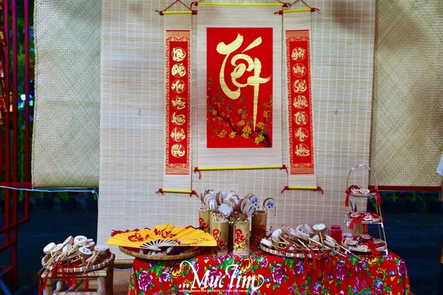 Dạo bước Hội hoa xuân Phú Mỹ Hưng 2026, khám phá những 'chiến mã' nổi tiếng thế giới- Ảnh 8.