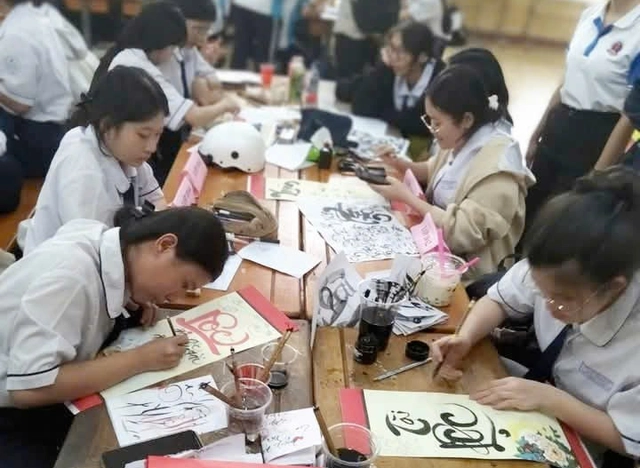 Hội trại rực rỡ sắc xuân tại Trường THPT Đa Phước- Ảnh 4. Hội trại rực rỡ sắc xuân tại Trường THPT Đa Phước- Ảnh 4.