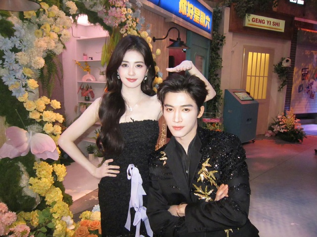 Phim mới của Bạch Lộc, Vương Tinh Việt khiến khán giả tiếc nuối vì điều này- Ảnh 7. Phim mới của Bạch Lộc, Vương Tinh Việt khiến khán giả tiếc nuối vì điều này- Ảnh 7.