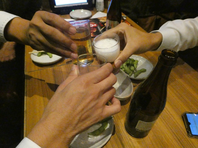 Weakened satisfaction likely to drive excessive drinking- Ảnh 1.