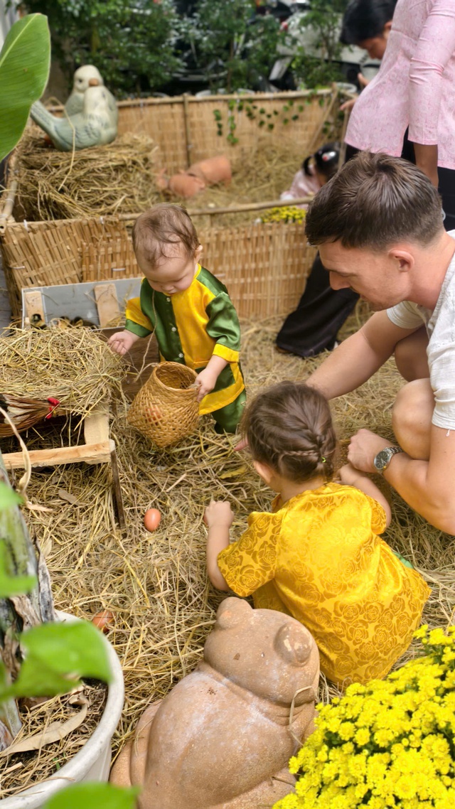 Dutch man cherishes Vietnam’s Tet for quiet atmosphere- Ảnh 1.