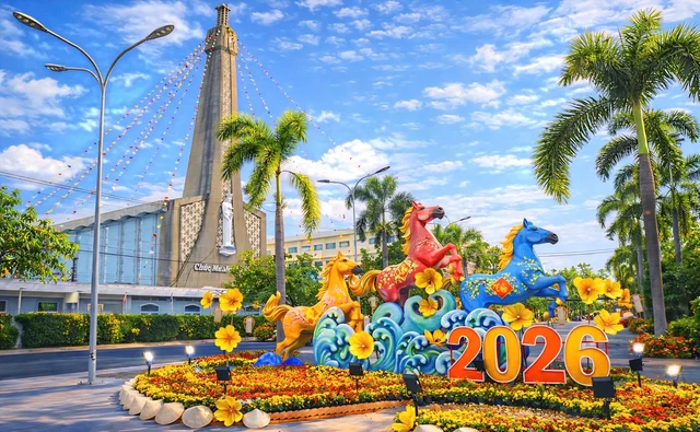 Đến Long Xuyên, An Giang dịp Tết, đi đâu chụp ảnh đẹp? - Ảnh 1.