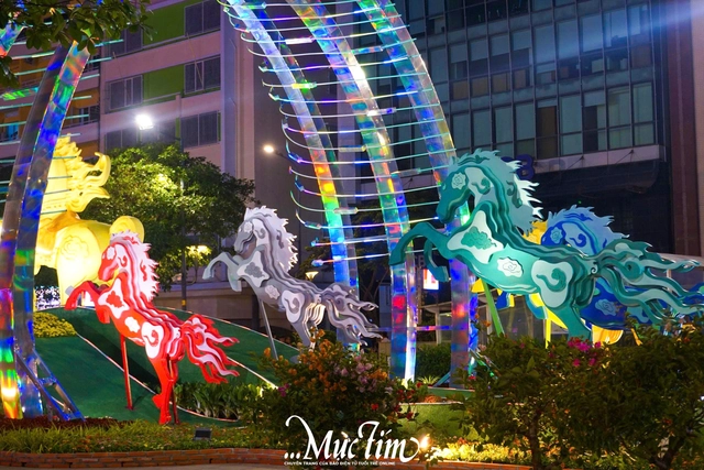 Đường hoa Nguyễn Huệ 2026 lần đầu có hai phiên bản ngày - đêm- Ảnh 10.