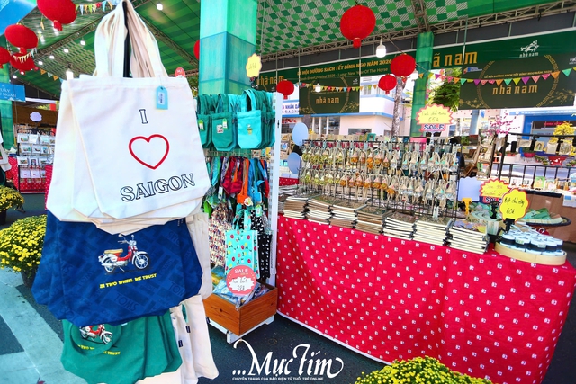 Nhiều gian hàng sách và 80 hoạt động chờ bạn khám phá tại Lễ hội Đường sách Tết Bính Ngọ 2026 - Ảnh 5.