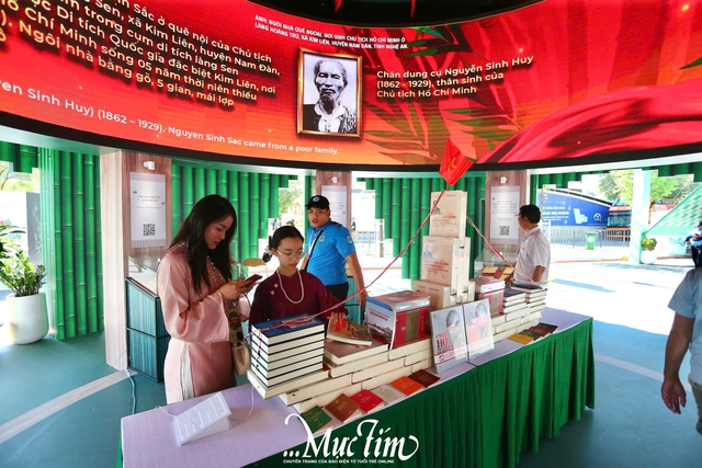 Nhiều gian hàng sách và 80 hoạt động chờ bạn khám phá tại Lễ hội Đường sách Tết Bính Ngọ 2026 - Ảnh 7.