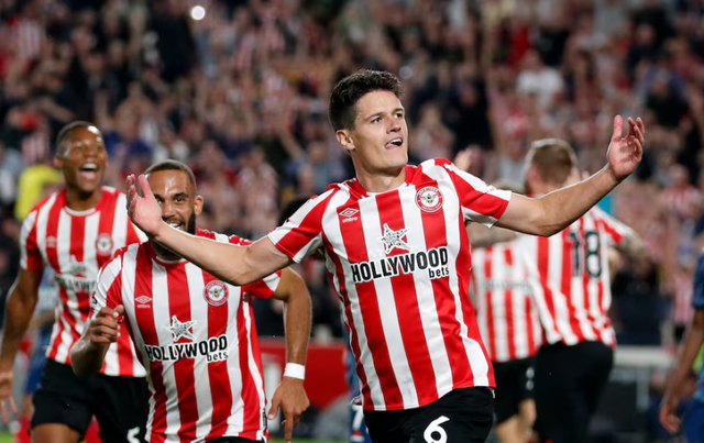 Brentford đấu Macclesfield: cục diện khó đoán? - Ảnh 1.