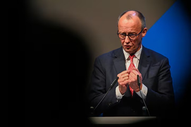 Germany's Merz joins calls for social media limits for children - Ảnh 1.