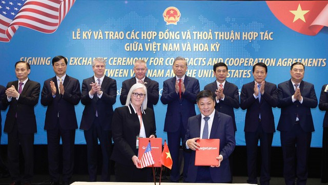 Vietnam, US sign $37.2bn in cooperation deals witnessed by Party Chief To Lam - Ảnh 3.