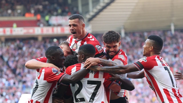 Sunderland đấu Burnley: Mèo đen giành chiến thắng? - Ảnh 1.