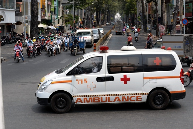 Vietnam reports over 18,000 traffic accident emergencies in 5 days of Tet - Ảnh 1.