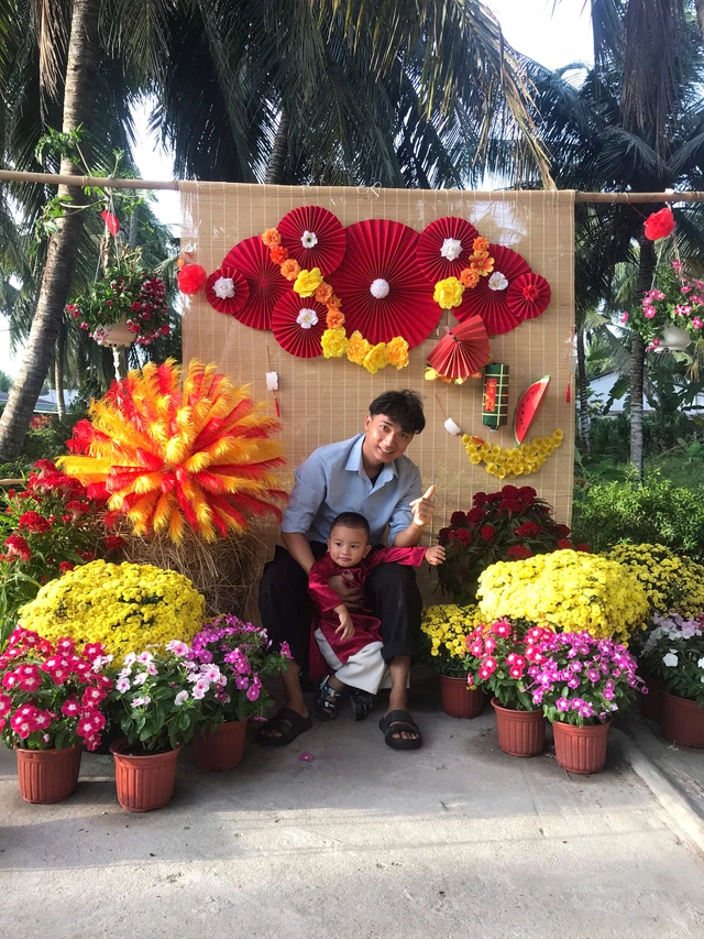 Check-in vườn nho ngón tay gây sốt dịp Tết ở Vĩnh Long- Ảnh 3.