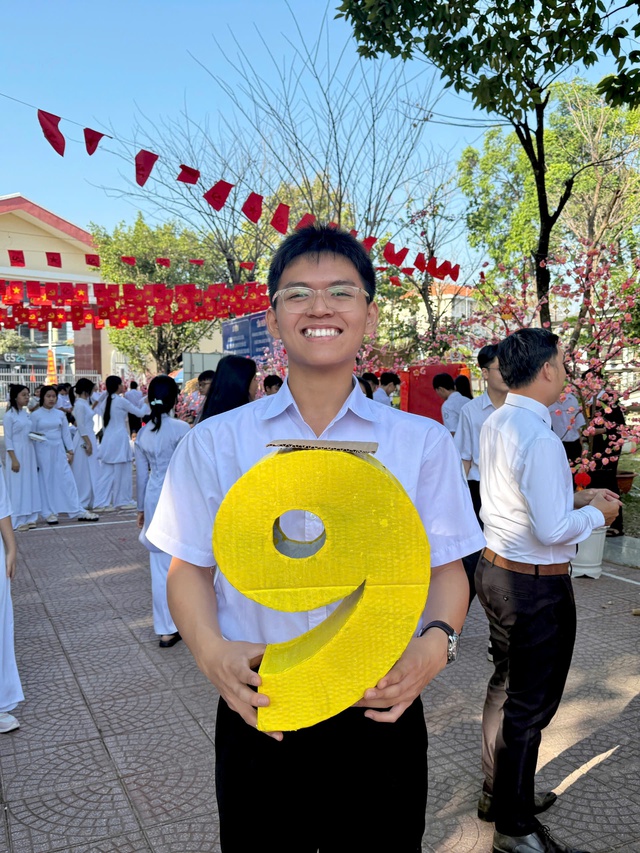 Giới trẻ tiêu tiền lì xì: Ưu tiên mua sắm hay tích lũy cho tương lai?- Ảnh 3.