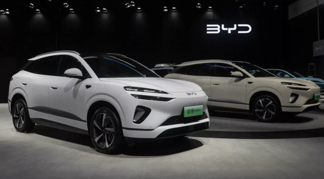 Series of new car models to hit Vietnam - Ảnh 7.