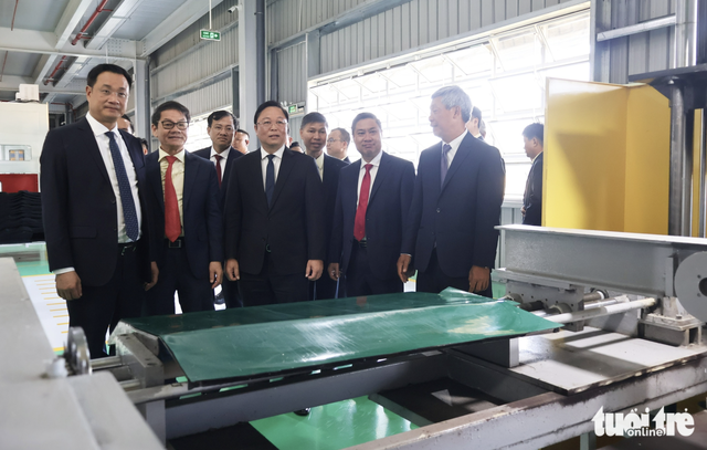 Vietnam’s THACO opens 3 factories, ships 500 containers of goods - Ảnh 1.