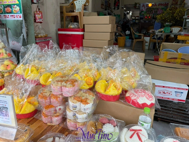 Các loại bánh được ưa chuộng trong ngày vía Thần Tài - Ảnh 1.