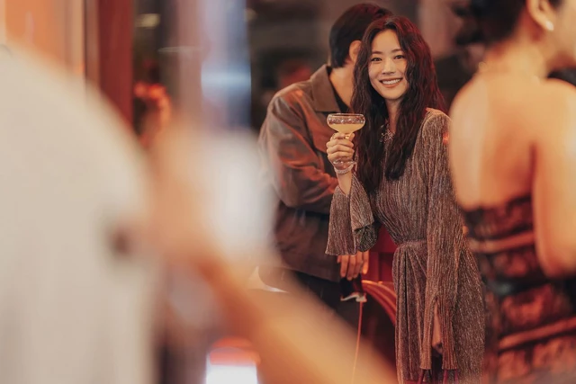 Lee Yi Dam liên tục phủ sóng Netflix đầu năm 2026 là ai? - Ảnh 3.