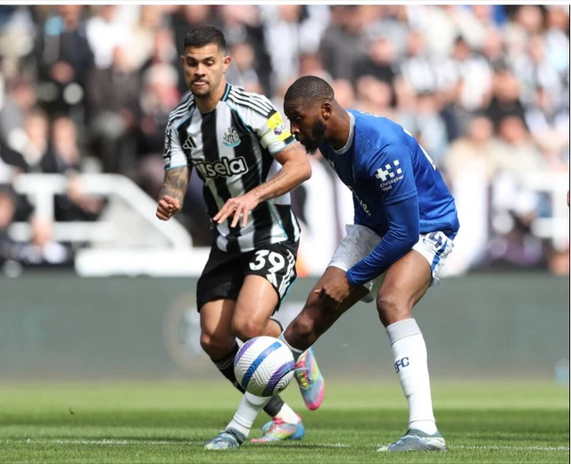 Newcastle chạm trán Everton: Diễn biến khó lường- Ảnh 1. Newcastle chạm trán Everton: Diễn biến khó lường- Ảnh 1.