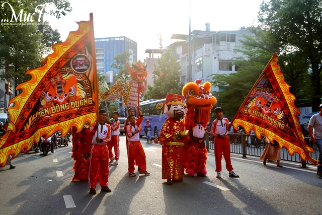 Đặc sắc lễ hội Nguyên tiêu của người Hoa tại phường Minh Phụng - Ảnh 1.