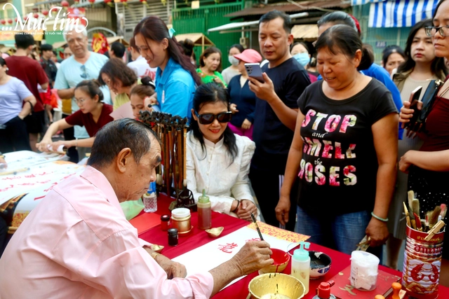 Đặc sắc lễ hội Nguyên tiêu của người Hoa tại phường Minh Phụng - Ảnh 10.