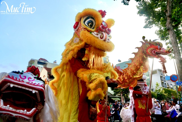 Đặc sắc lễ hội Nguyên tiêu của người Hoa tại phường Minh Phụng - Ảnh 11.