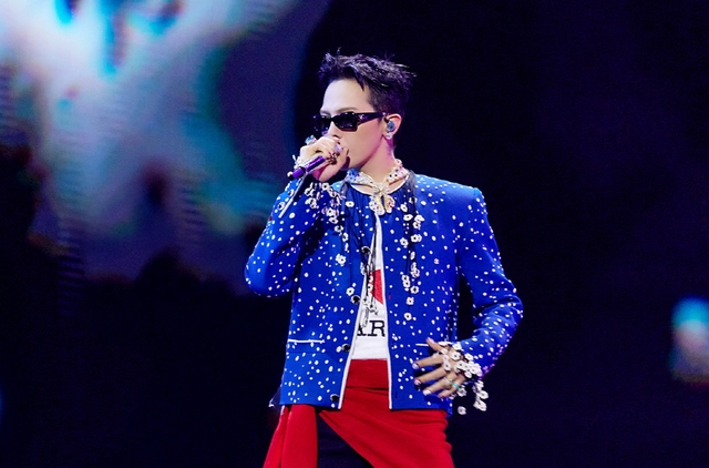 Park Bo Gum hóa anh cắt tóc miền quê trong show mới - Ảnh 4.