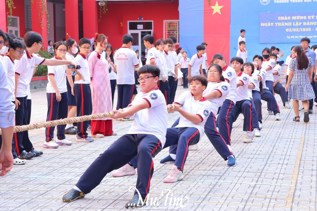 Giờ ra chơi rộn ràng với chuỗi trò chơi vận động mừng xuân - Ảnh 9.