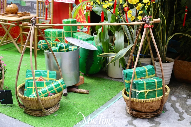 Dạo hẻm nhỏ ở TP.HCM, thấy Tết đang đến thật gần- Ảnh 3.