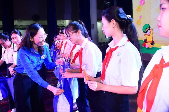 300 bạn nhỏ tham gia liên hoan Búp mai vàng lần thứ 35- Ảnh 3.