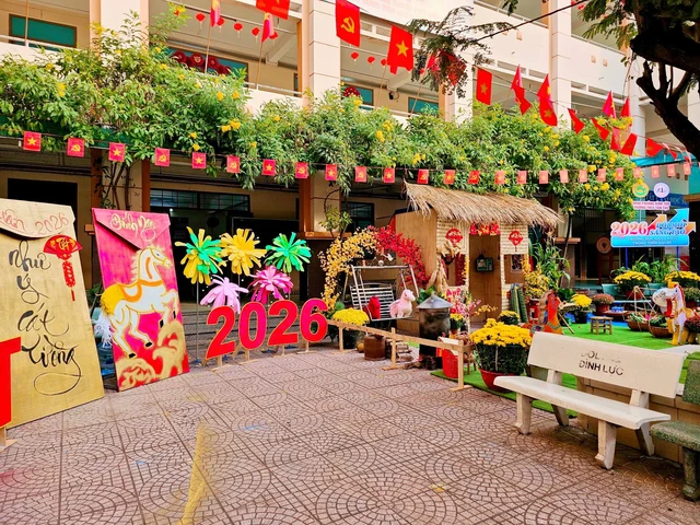 Xuân Bính Ngọ 2026 rực rỡ tại Trường THCS Tân Tạo  - Ảnh 5.