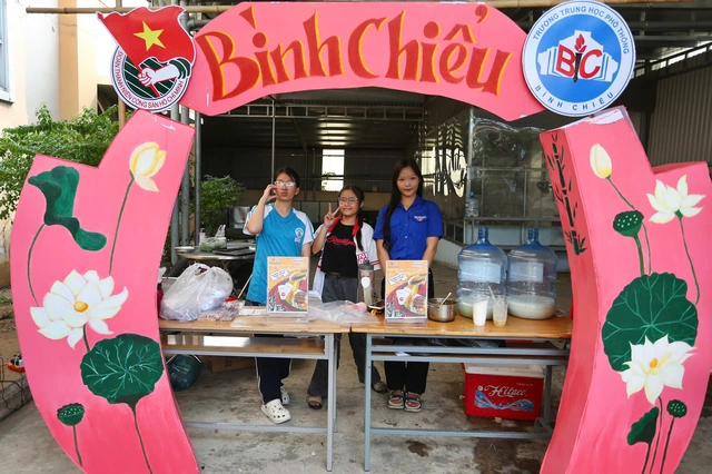 Rộn ràng Hội xuân Bính Ngọ 2026 tại Trường THPT Bình Chiểu - Ảnh 10.