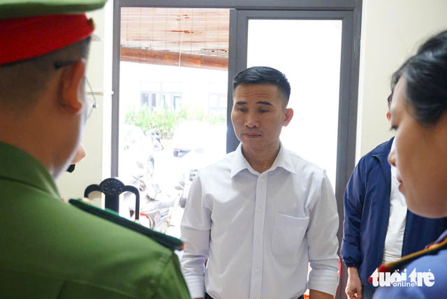 Da Nang police bust fake coffee operation producing nearly 1 tonne daily  - Ảnh 1.