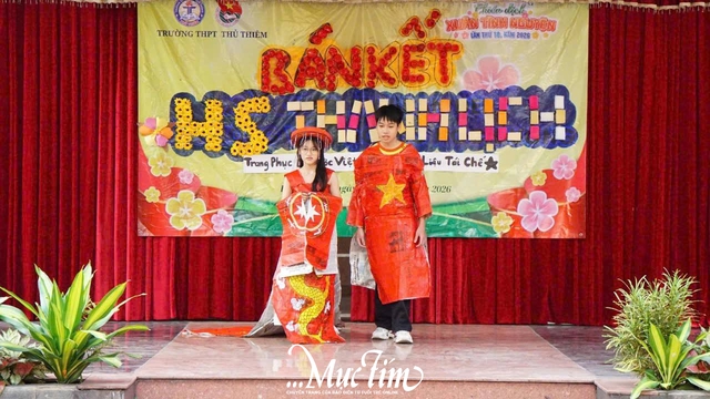Gặp gỡ nam sinh và nữ sinh thanh lịch tại hội xuân Trường THPT Thủ Thiêm - Ảnh 18.