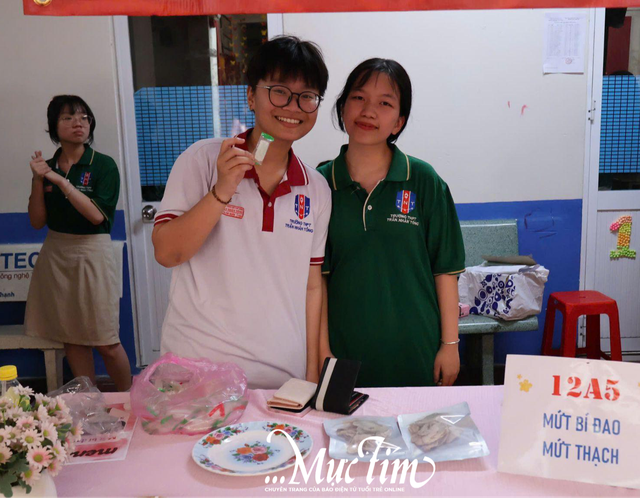 Thưởng thức hương vị ba miền trong sân trường THPT Trần Nhân Tông - Ảnh 12.