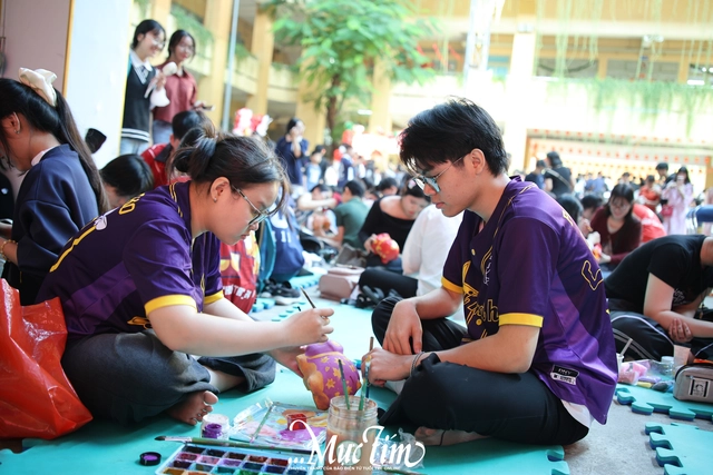 Rực rỡ sắc xuân tại THPT Tây Thạnh với 68 gian hàng sáng tạo - Ảnh 19.