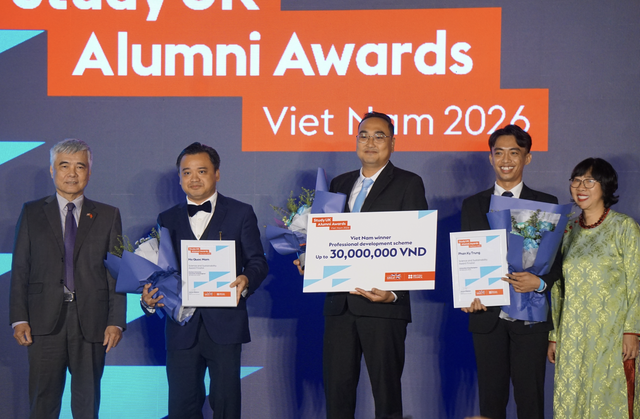 4 Vietnamese honored at 2026 Study UK Alumni Awards - Ảnh 1.