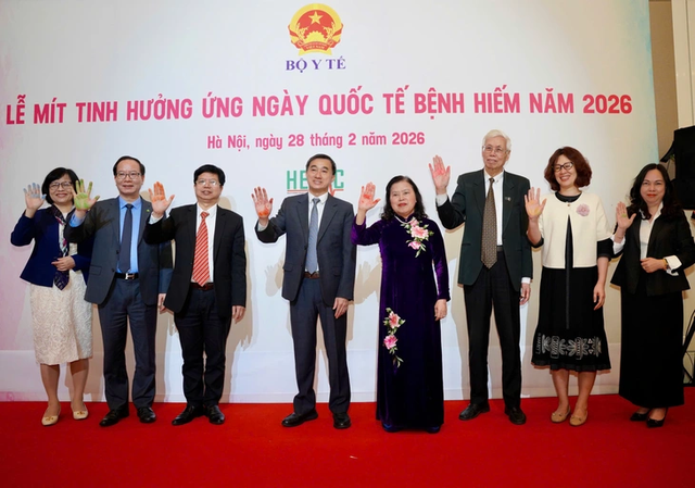 Around 6mn Vietnamese live with rare diseases, diagnosis takes 7 years on average - Ảnh 1.