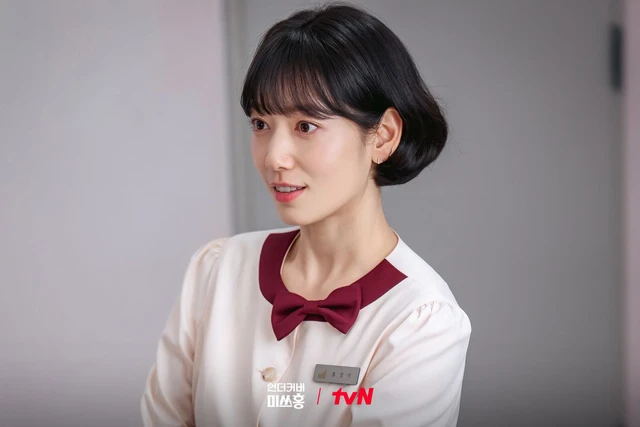 Rating Undercover Miss Hong vượt 10% nhờ những chi tiết này- Ảnh 2. Rating Undercover Miss Hong vượt 10% nhờ những chi tiết này- Ảnh 2.