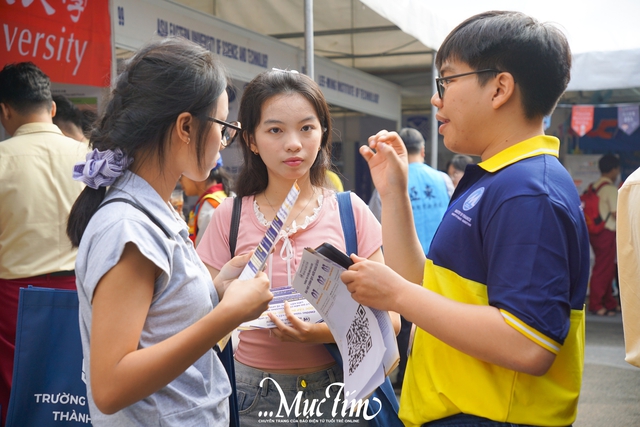 Cơ hội việc làm của chuyên ngành luật và công nghệ Trường đại học Kinh tế - Luật - Ảnh 1.